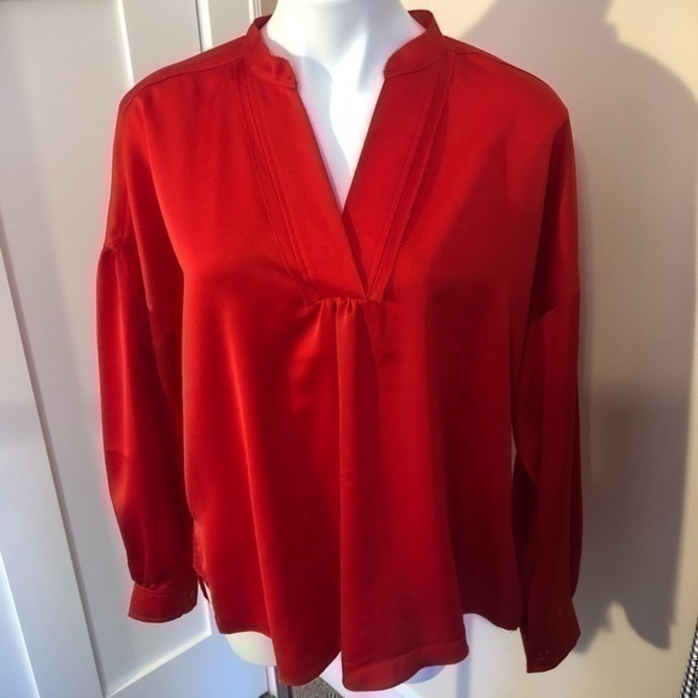 NWT LAUNDRY red Long Sleeve Blouse